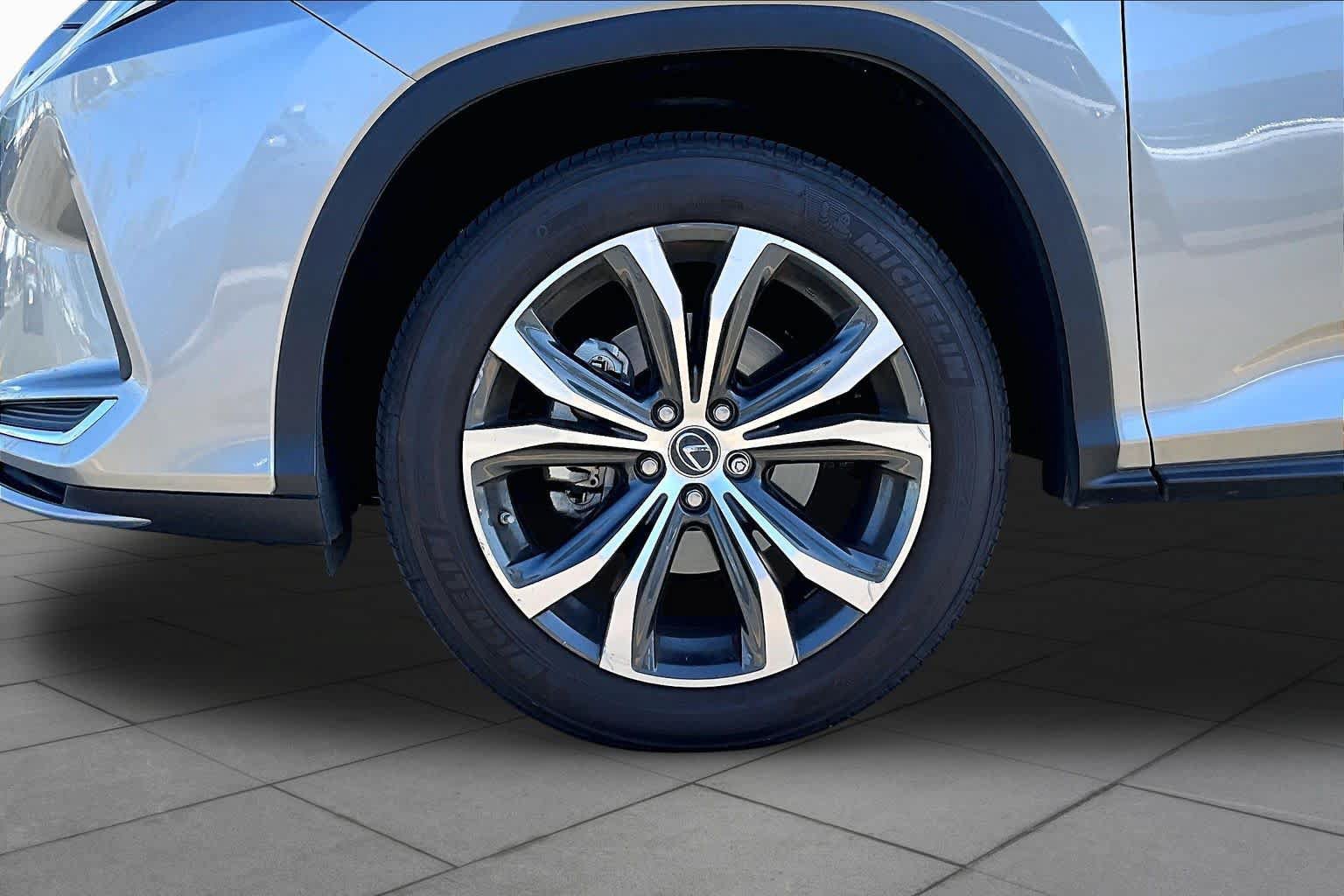 Used 2020 Lexus RX 350 FWD w/ Premium Package image 10