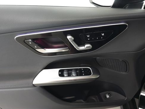 Certified 2026 Mercedes-Benz GLC 300 4MATIC image 6
