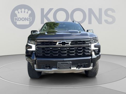 Used 2024 Chevrolet Silverado 1500 ZR2 w/ Technology Package AWD/4WD image 8