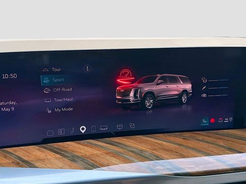 Certified 2025 Cadillac Escalade ESV Sport Platinum AWD/4WD image 32