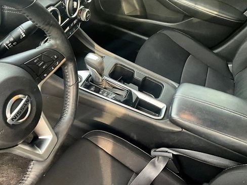 Used 2021 Nissan Sentra SV image 13