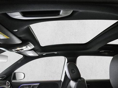 Certified 2023 Mercedes-Benz EQB 350 4MATIC SUV image 16