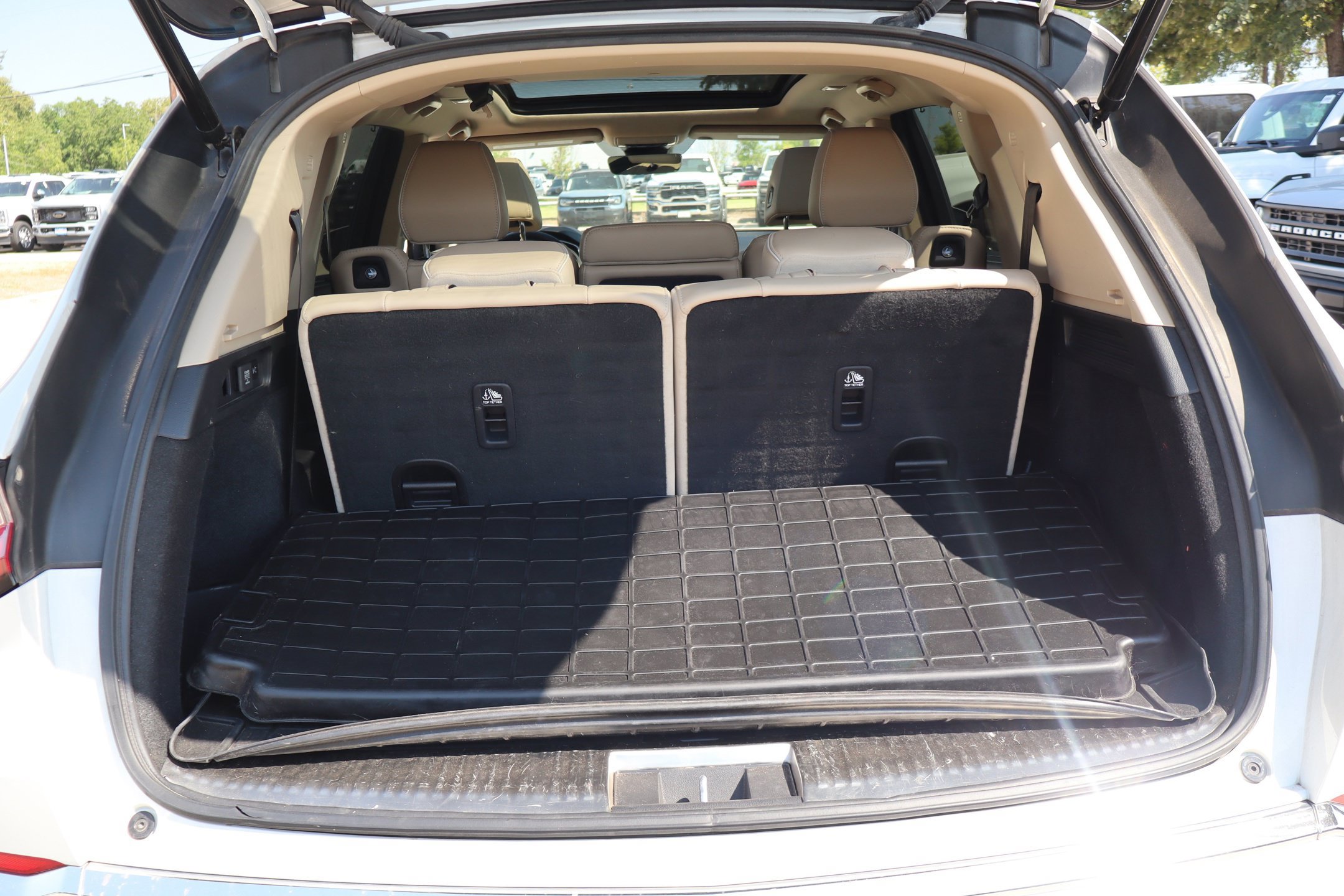 Used 2023 Acura MDX w/ Advance Package AWD/4WD image 29