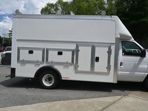 New 2025 Ford E-350 and Econoline 350 Super Duty w/ Power Equipment Group image 5