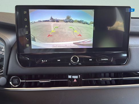 New 2026 Mitsubishi Outlander LE FWD image 17