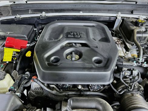 Used 2023 Jeep Wrangler Sahara w/ Safety Group image 29