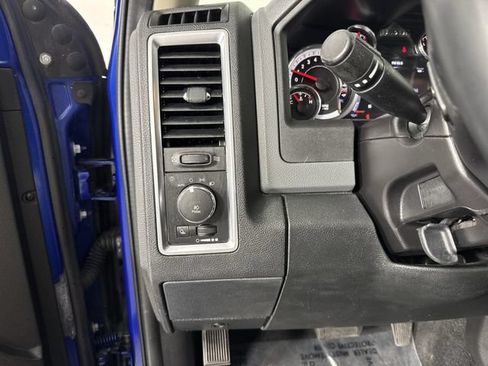 Used 2016 RAM 1500 Big Horn AWD/4WD image 15
