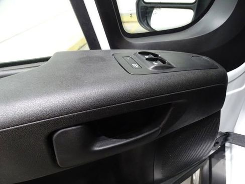 Used 2023 RAM ProMaster 2500 image 14