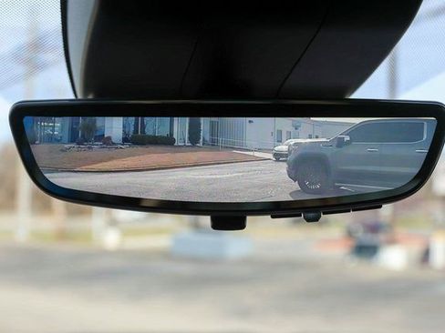 Used 2024 Chevrolet Tahoe High Country AWD/4WD image 37