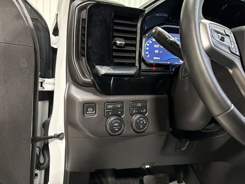 Used 2023 Chevrolet Silverado 1500 LT Trail Boss w/ Convenience Package II image 18