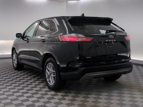 Used 2024 Ford Edge SEL AWD/4WD image 8