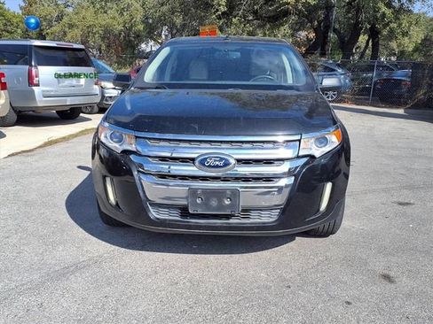 Used 2011 Ford Edge Limited FWD image 2