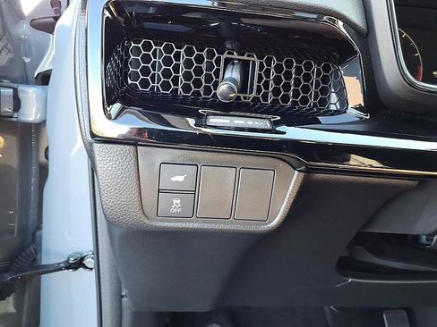 Used 2025 Honda CR-V EX-L image 28