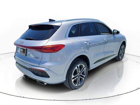 New 2026 Audi Q5 Premium Plus AWD/4WD image 4