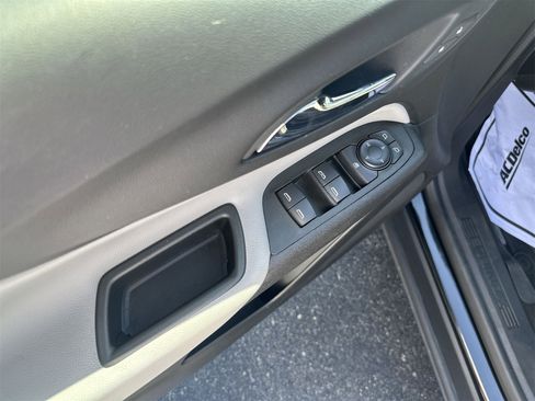 Certified 2024 Chevrolet Equinox LS w/ LS Convenience Package image 22