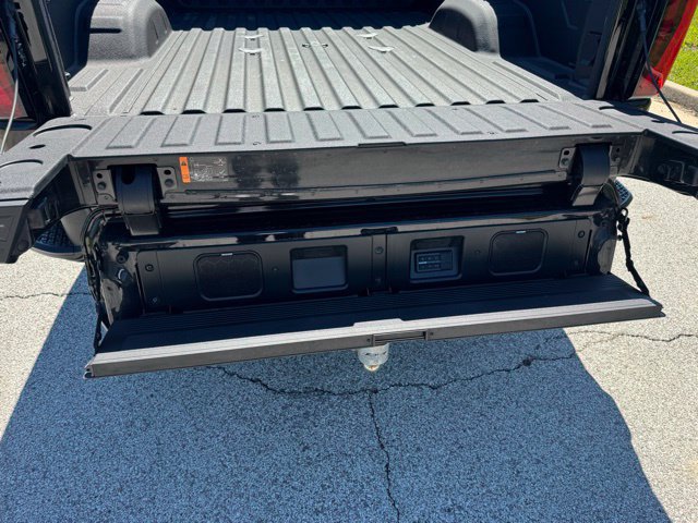 Used 2026 GMC Sierra 2500 Denali Ultimate AWD/4WD image 12