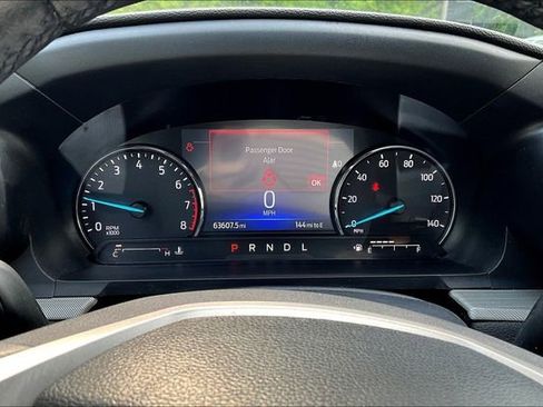 Used 2023 Ford Explorer XLT w/ Equipment Group 202A AWD/4WD image 13