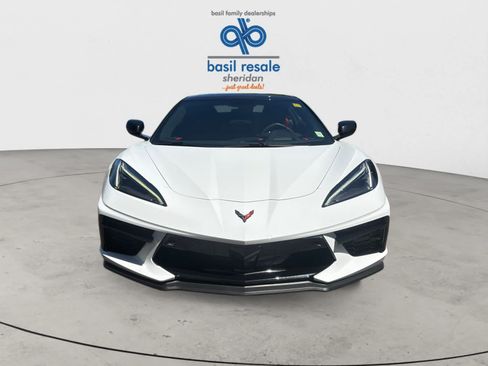Used 2022 Chevrolet Corvette Stingray Premium Conv w/ Z51 Performance Package RWD image 9