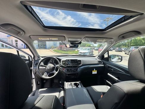 New 2026 Honda Ridgeline RTL image 13