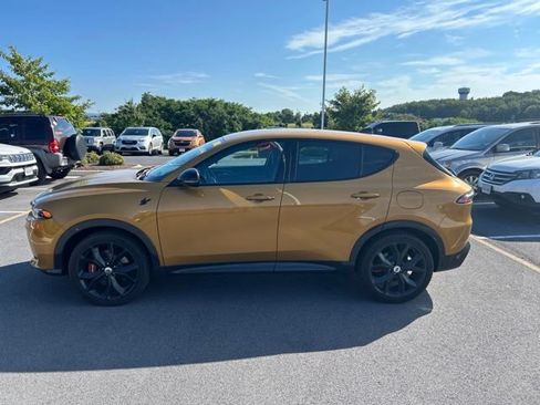 Used 2024 Dodge Hornet R/T AWD/4WD image 2