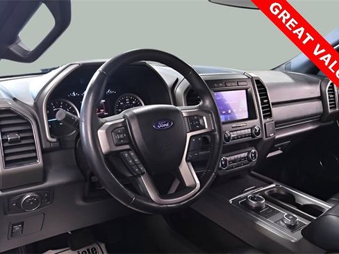 Used 2021 Ford Expedition XLT image 9