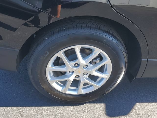 Certified 2024 Chevrolet Equinox LT w/ LPO, Floor Liner Package FWD image 5