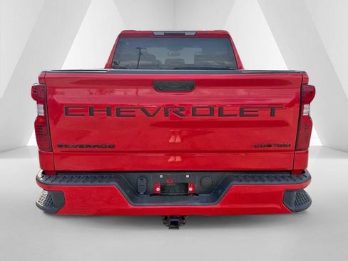 Used 2022 Chevrolet Silverado 1500 Custom AWD/4WD image 6