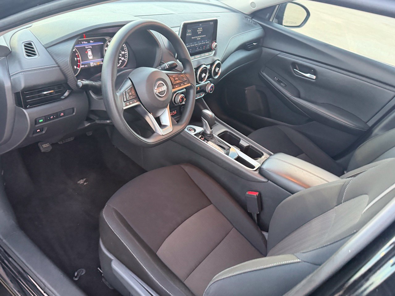 Certified 2025 Nissan Sentra SV FWD image 14
