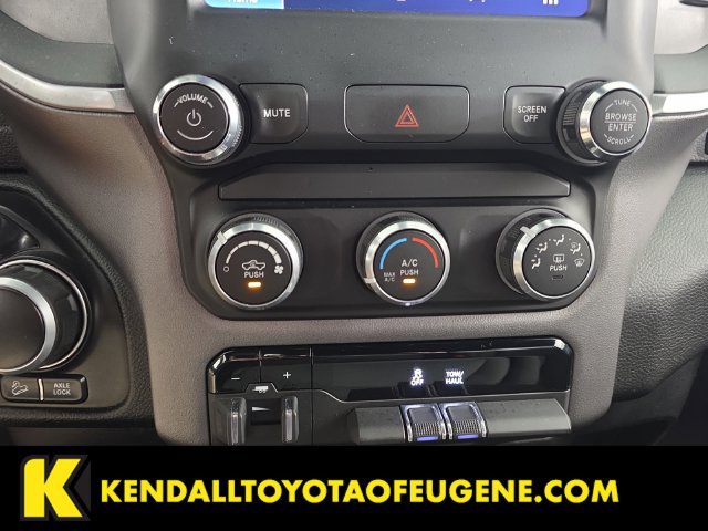 Used 2022 RAM 1500 Big Horn AWD/4WD image 17