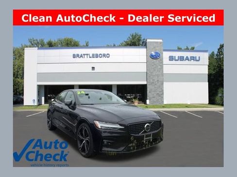Used 2024 Volvo S60 B5 Plus AWD/4WD image 1