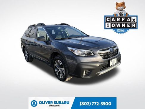 Used 2022 Subaru Outback Limited image 1