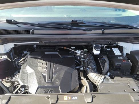 Used 2022 Kia Carnival EX FWD image 42