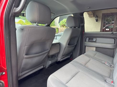 Used 2014 Ford F150 XLT w/ Equipment Group 302A Luxury AWD/4WD image 11