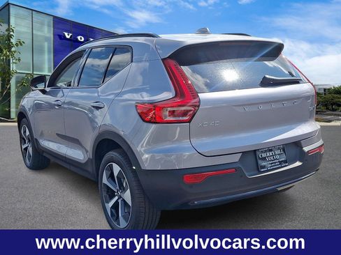New 2026 Volvo XC40 B5 Plus w/ Protection Package Premier image 4