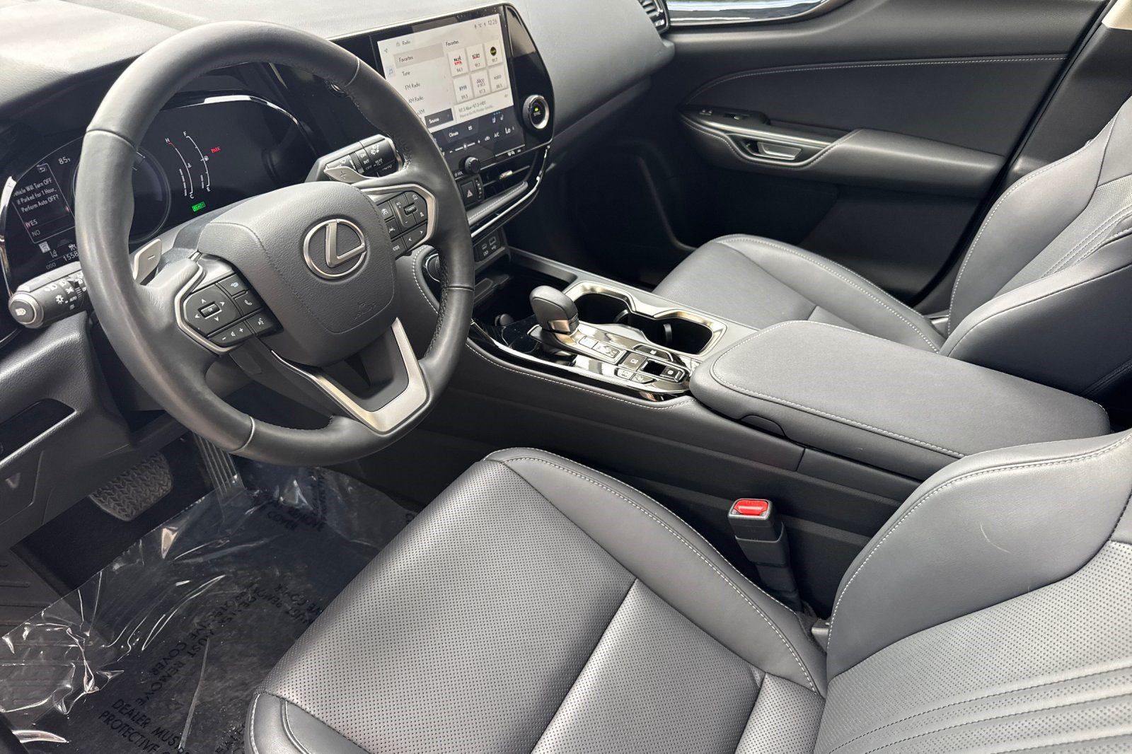 Used 2024 Lexus NX 350h AWD image 4