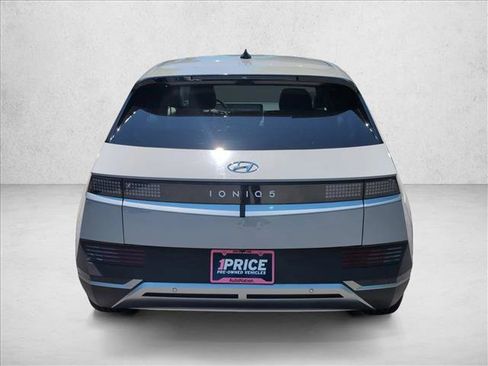 Certified 2024 Hyundai Ioniq 5 SE RWD image 6