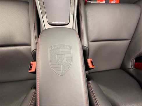 Used 2019 Porsche 911 Speedster image 6