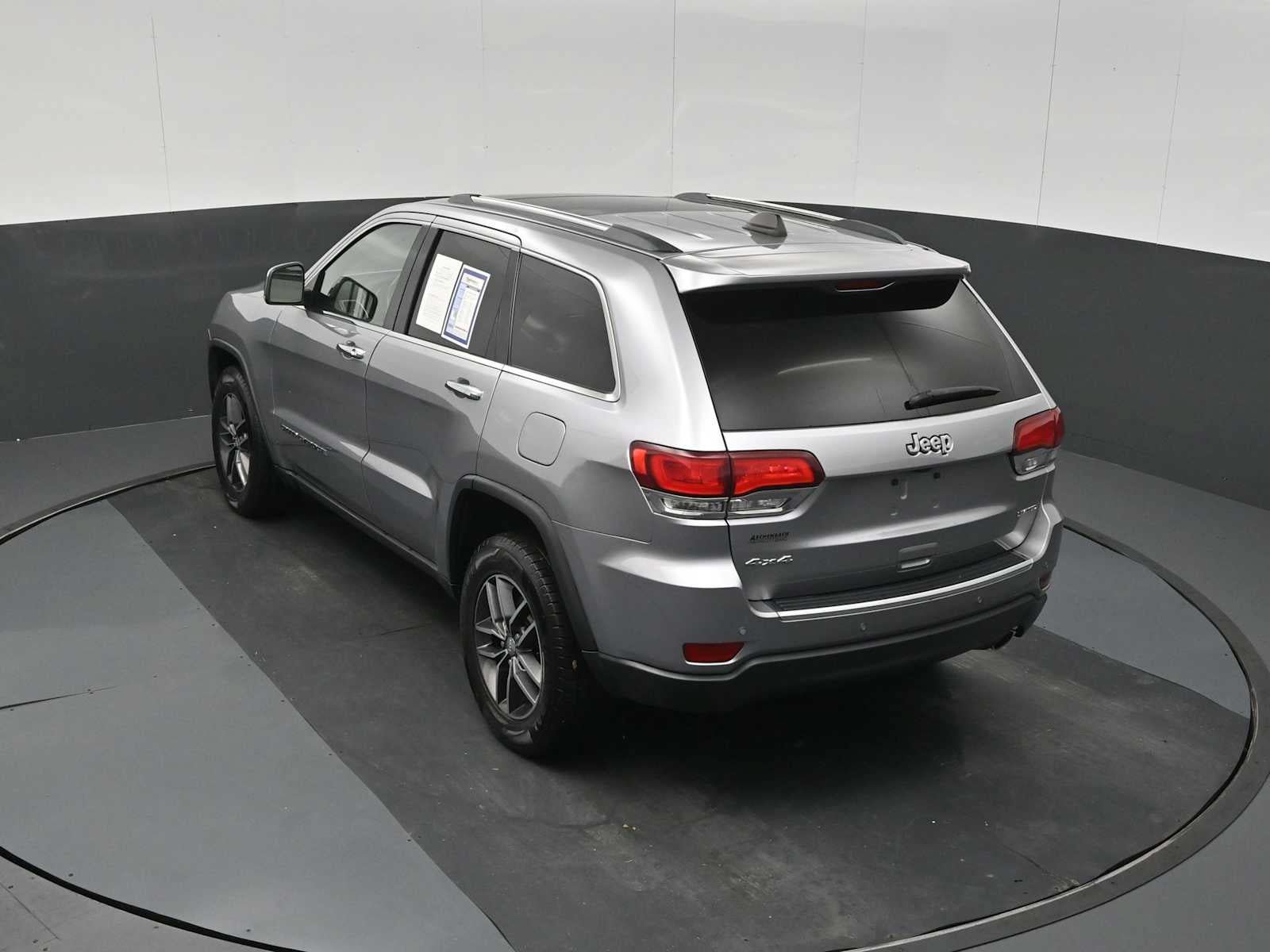 Used 2021 Jeep Grand Cherokee Limited w/ Luxury Group II AWD/4WD image 21
