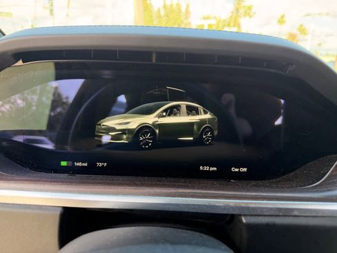 Used 2024 Tesla Model X image 14