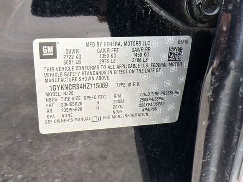 Used 2017 Cadillac XT5 Premium Luxury w/ LPO, Wheel Lock Package FWD image 21