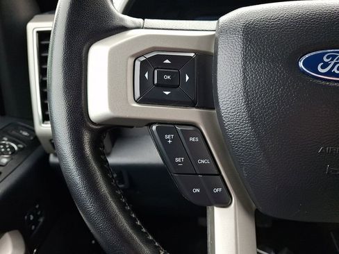 Certified 2022 Ford F250 Lariat w/ Lariat Value Package image 22