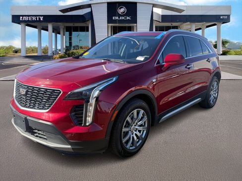 Used 2020 Cadillac XT4 Premium Luxury w/ Driver Awareness Package image 4