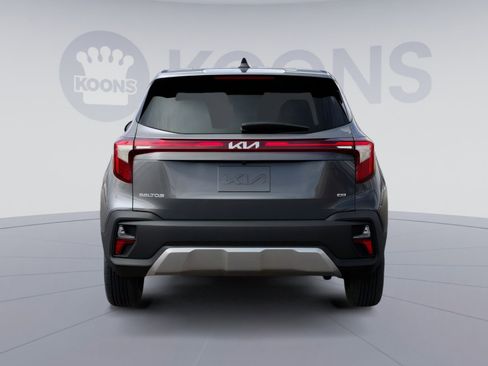 New 2026 Kia Seltos LX image 7