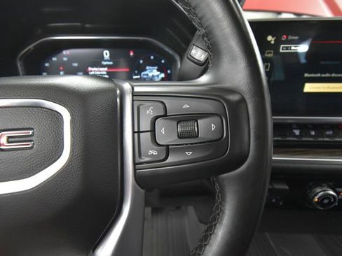 Used 2024 GMC Sierra 2500 SLE image 30