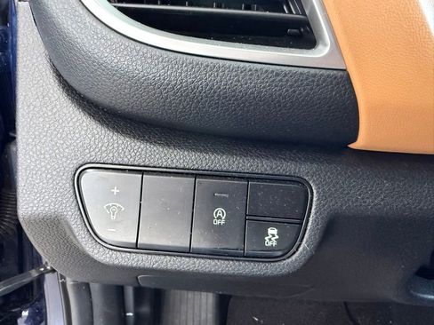 Used 2024 Kia Seltos EX FWD image 18