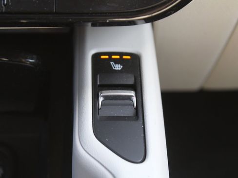 Certified 2023 Kia Telluride S w/ S Sunroof Package AWD/4WD image 41