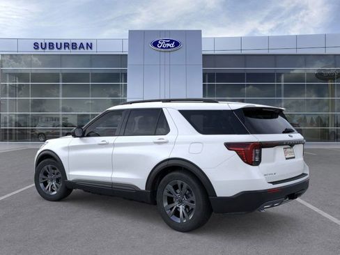 New 2026 Ford Explorer Active w/ Active Comfort Package image 4