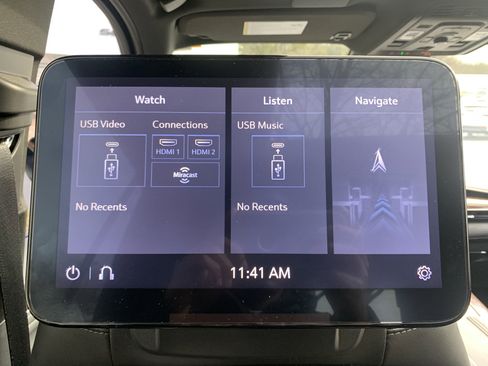 Used 2021 Cadillac Escalade Premium Luxury w/ Driver Assist Tech Package image 29