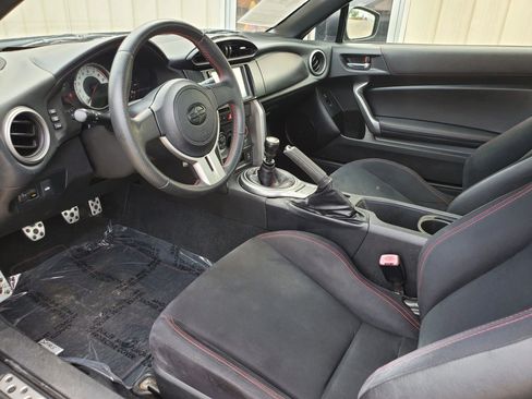 Used 2013 Scion FR-S RWD image 22