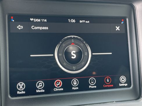 Used 2022 Dodge Charger SXT RWD image 23